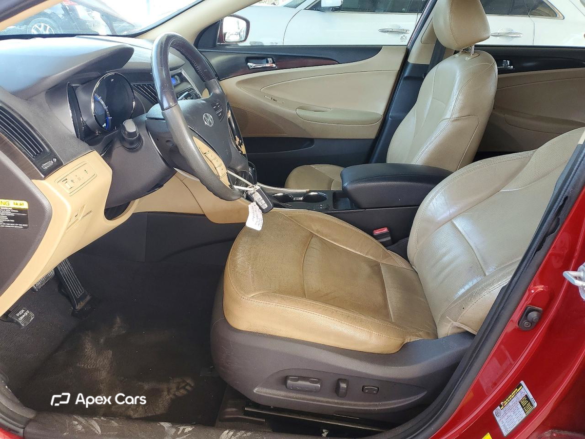 Hyundai Sonata 2013