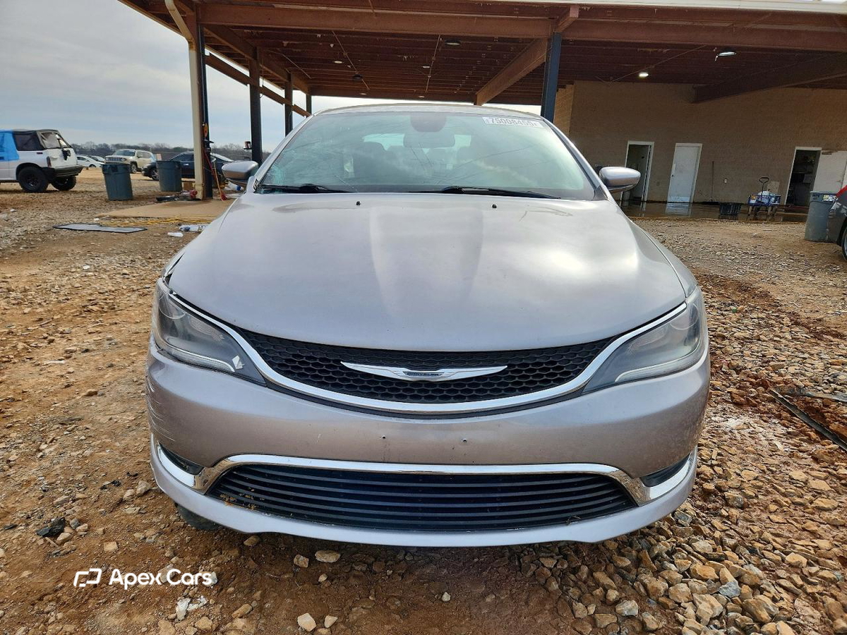 Chrysler 200 2015