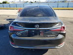 Lexus ES 2025