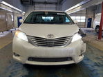 Toyota Sienna 2012