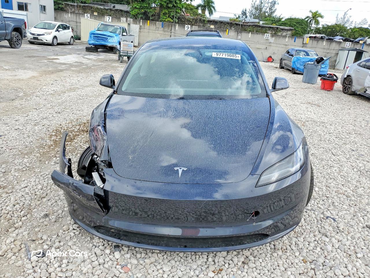 Tesla Model 3 2025