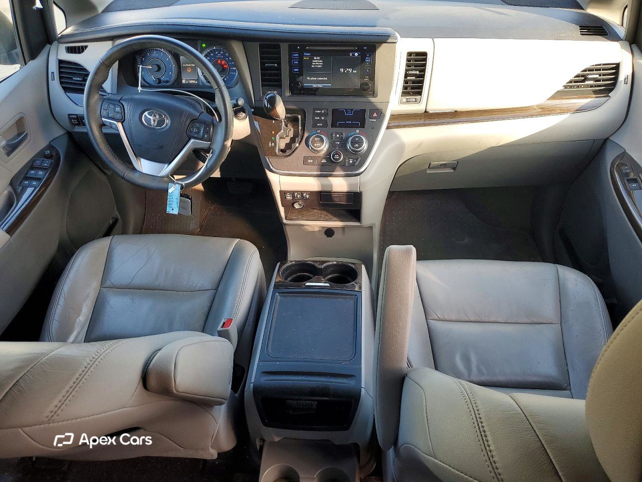Toyota Sienna 2016