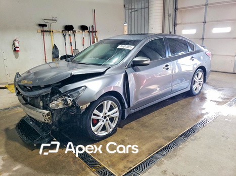 Nissan Altima 2015 - Image 1 of 13