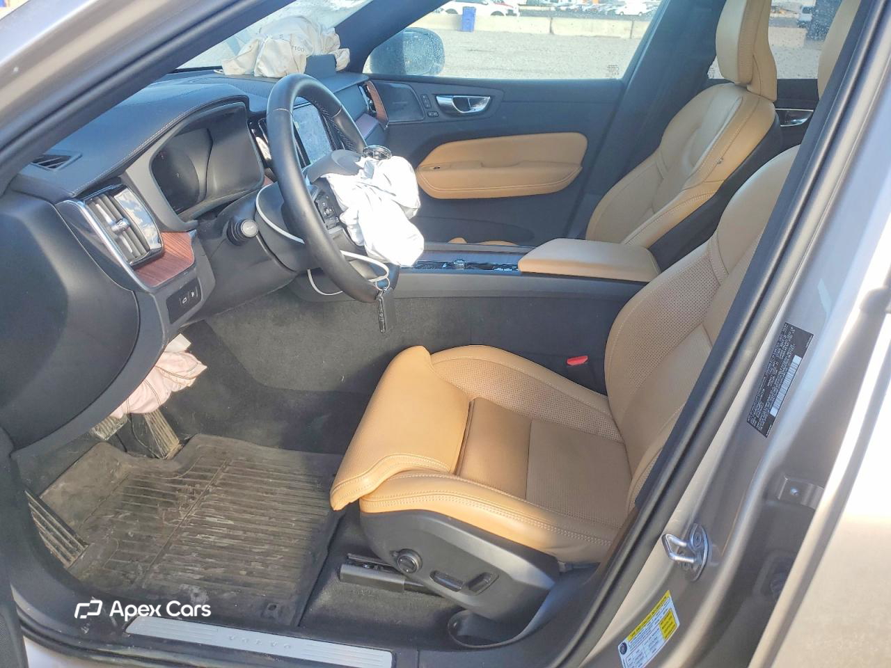 Volvo XC60 2025