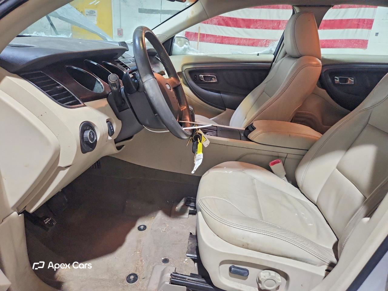 Ford Taurus 2010