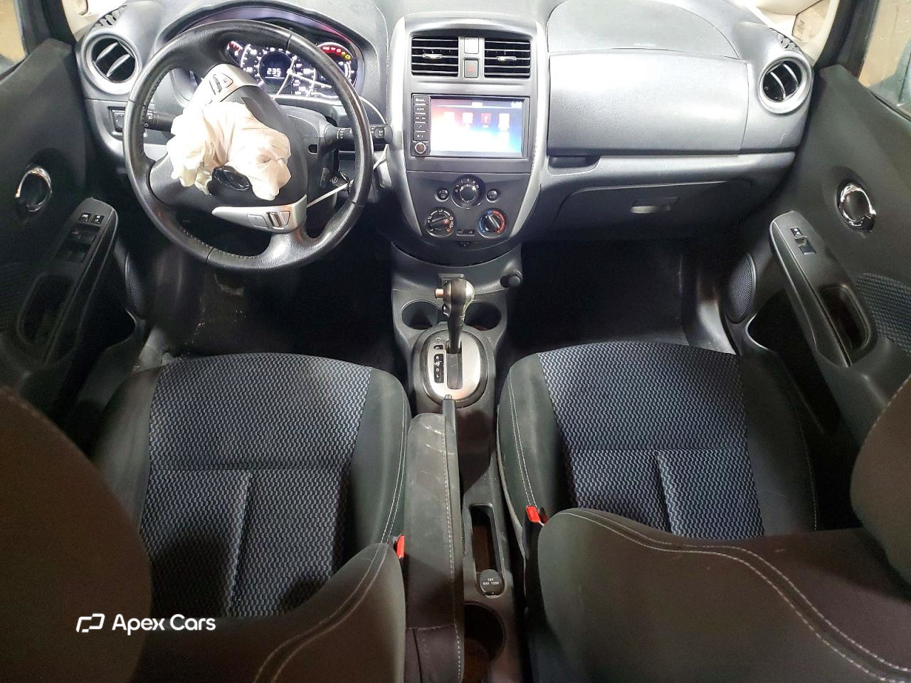 Nissan Versa 2018