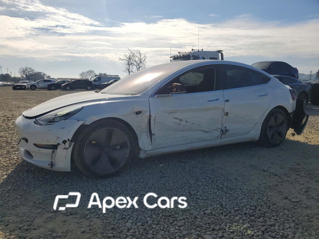 Tesla Model 3 2018 - Image 1 of 13