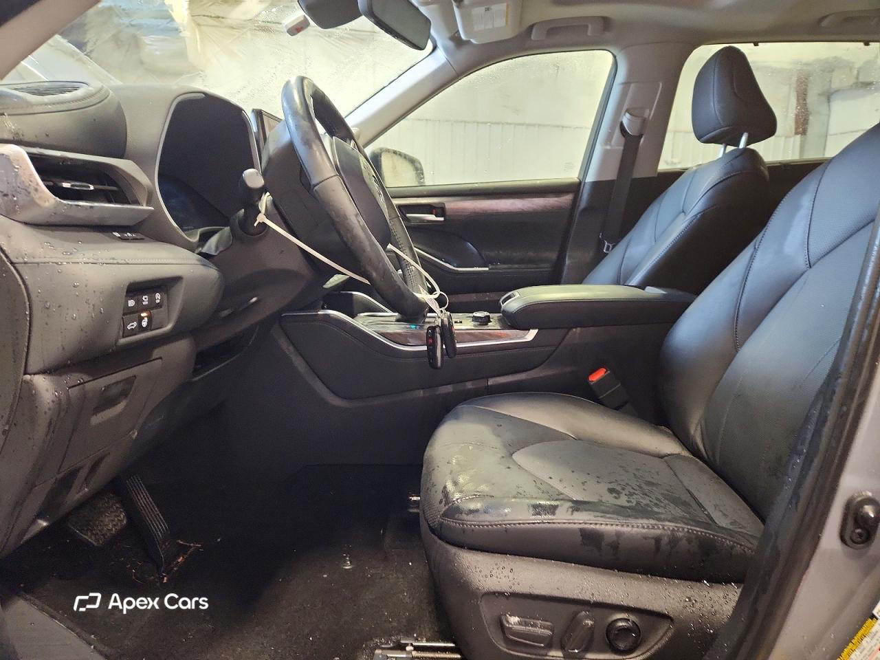 Toyota Highlander 2025