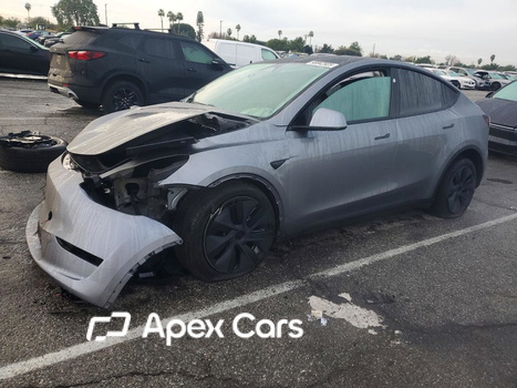 Tesla Model Y 2024 - Image 1 of 13