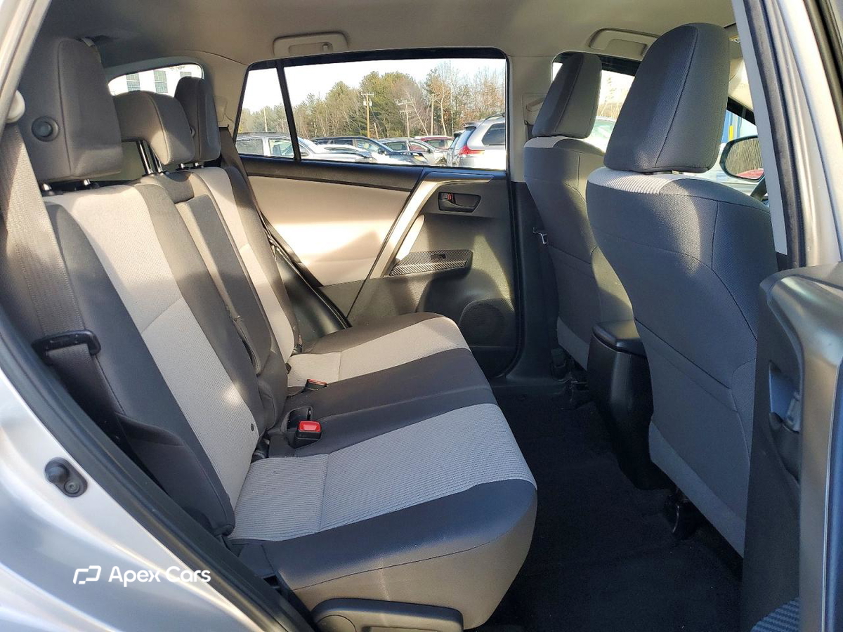Toyota RAV 4 2015