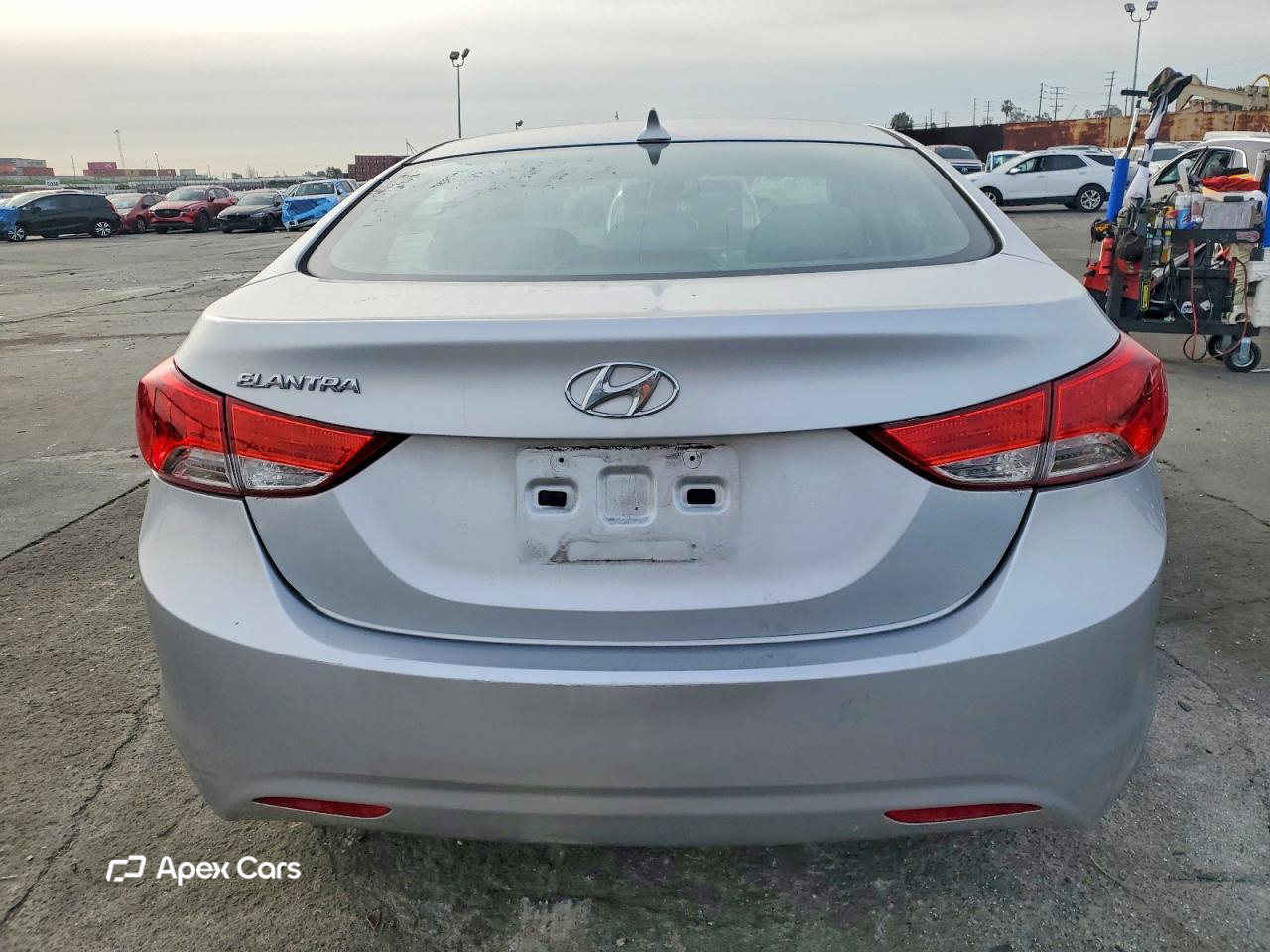 Hyundai Elantra 2013
