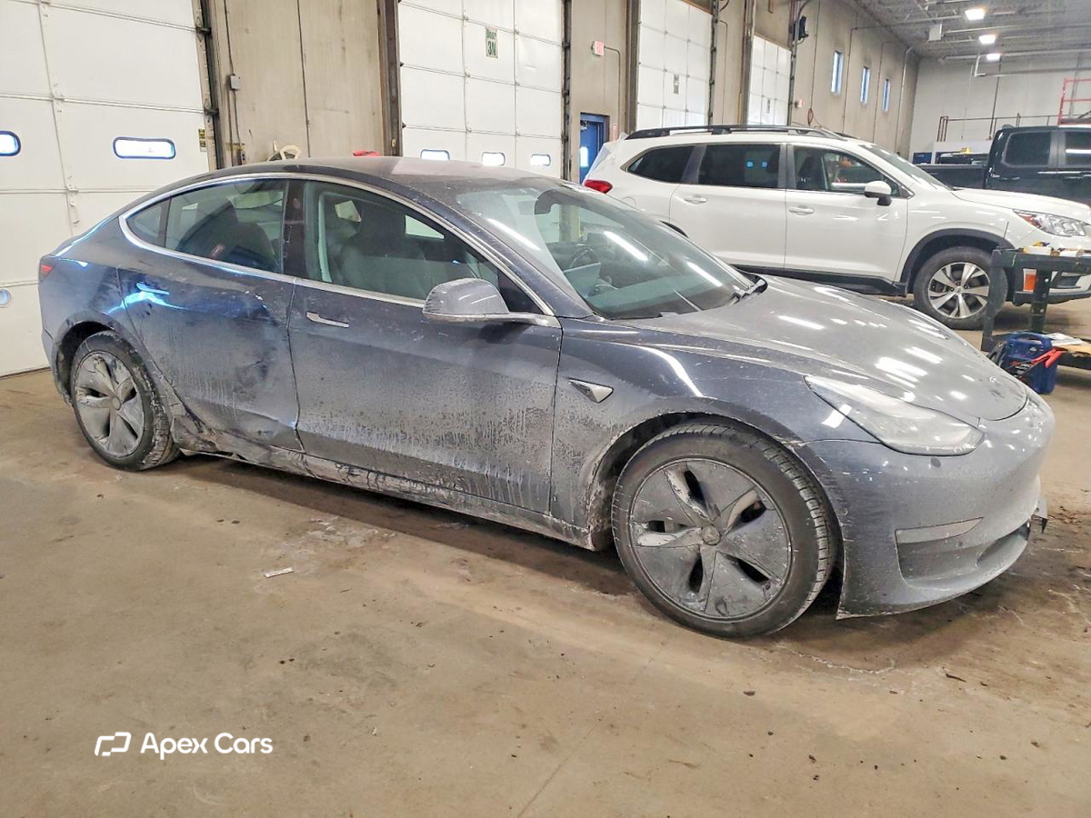 Tesla Model 3 2018