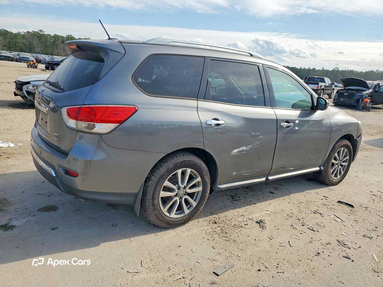 Nissan Pathfinder 2016
