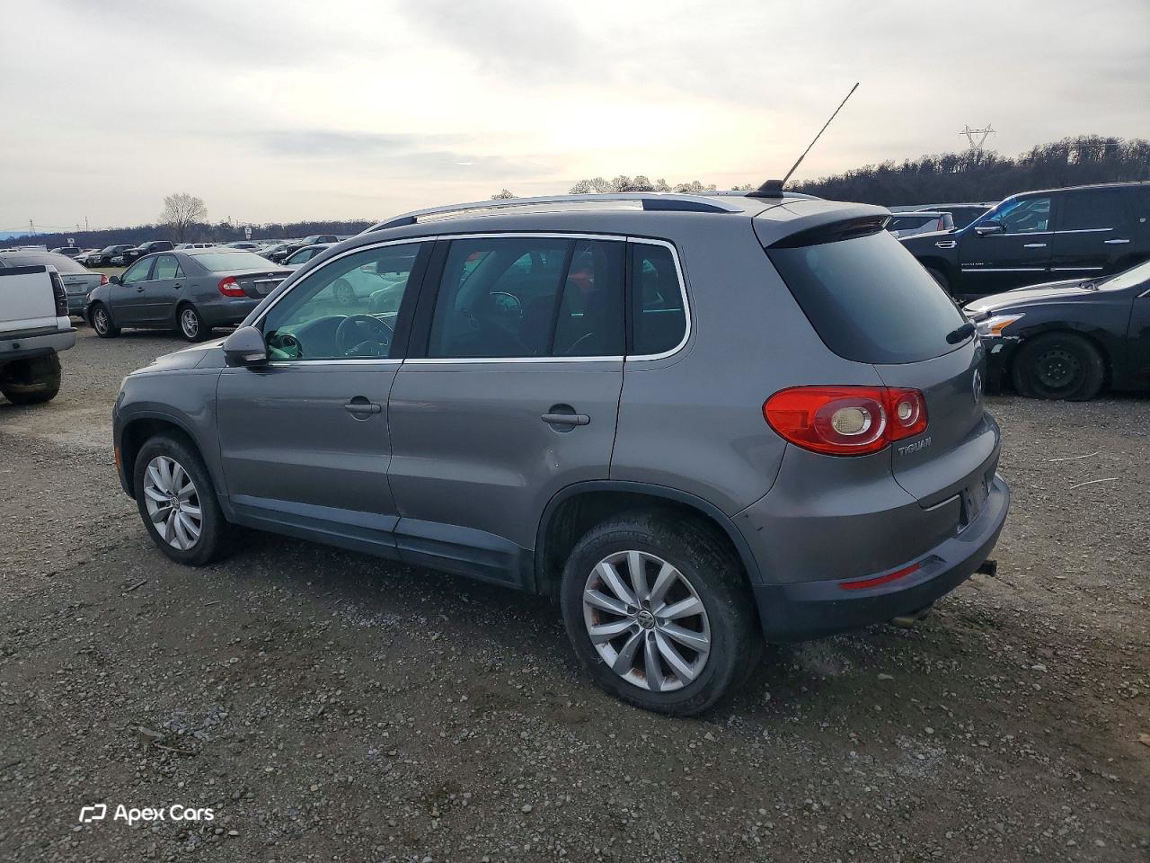 Volkswagen Tiguan 2011