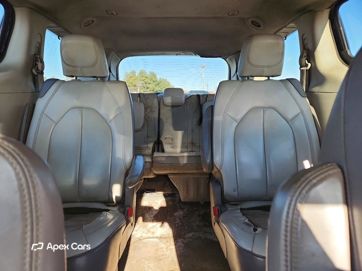 Chrysler Pacifica 2017