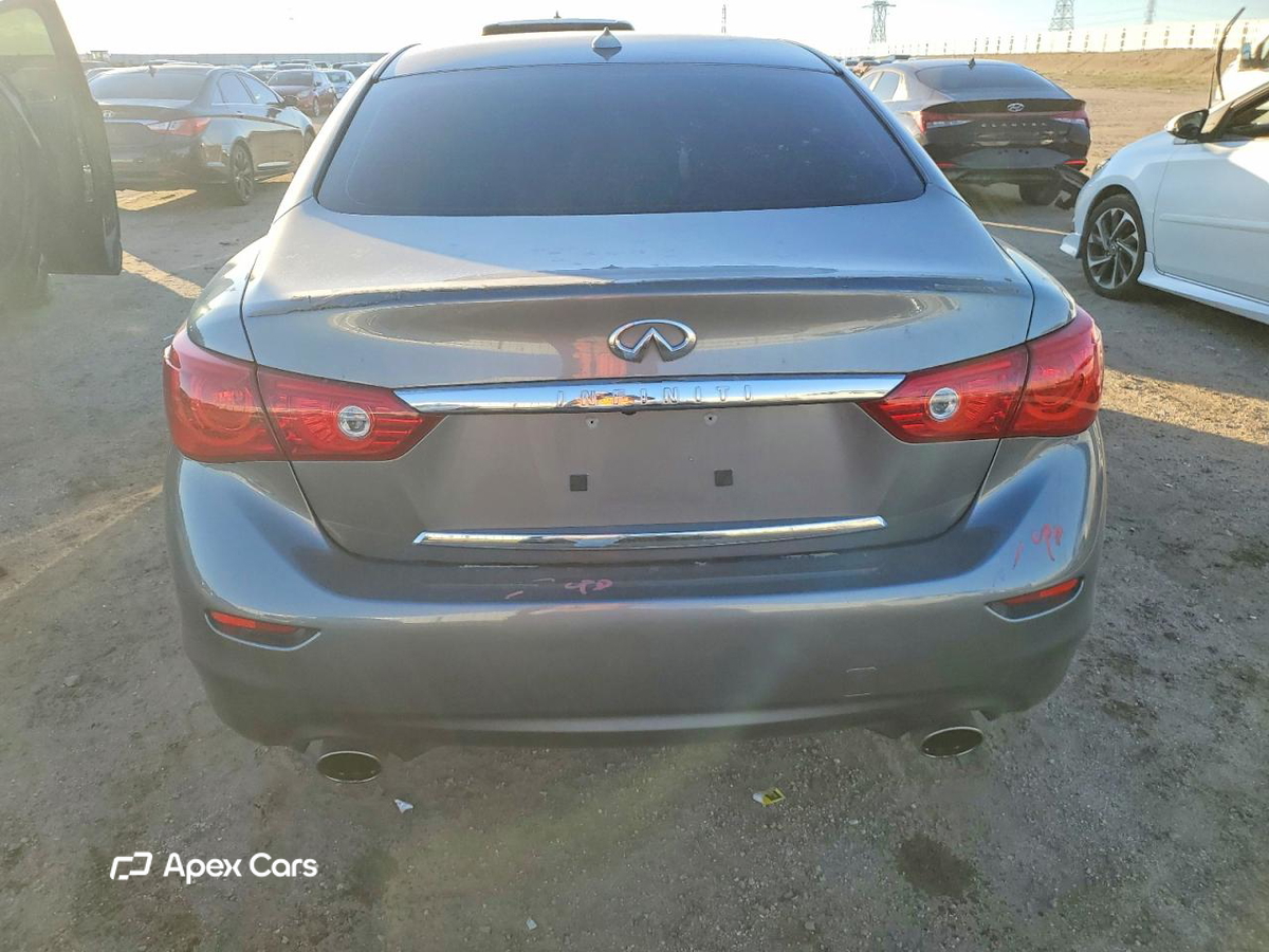 Infiniti Q50 2014