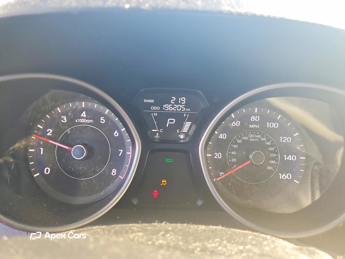 Hyundai Elantra 2013