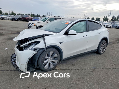 Tesla Model Y 2023 - Image 1 of 13