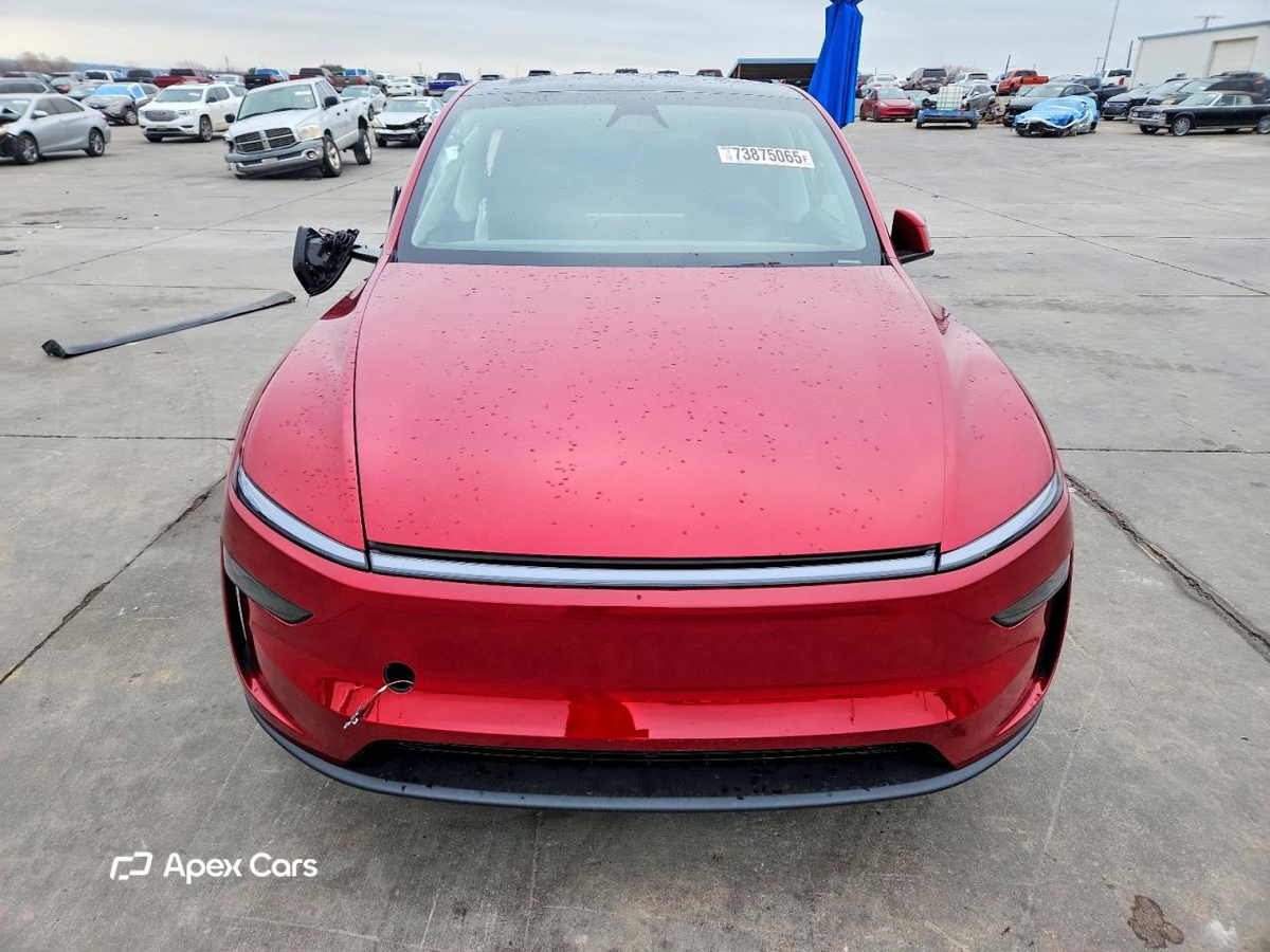Tesla Model Y 2026