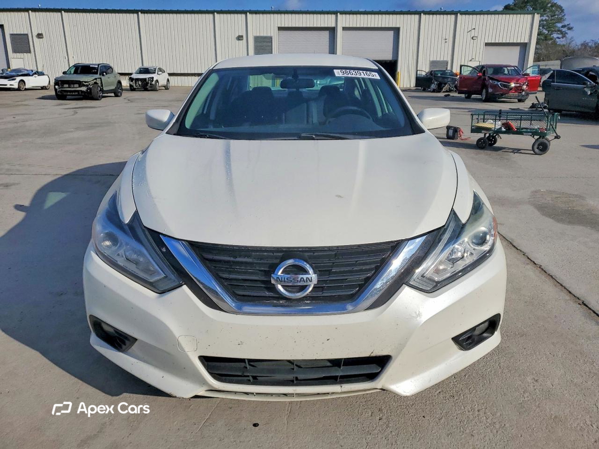 Nissan Altima 2017