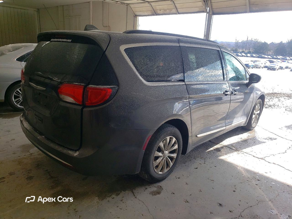 Chrysler Pacifica 2017