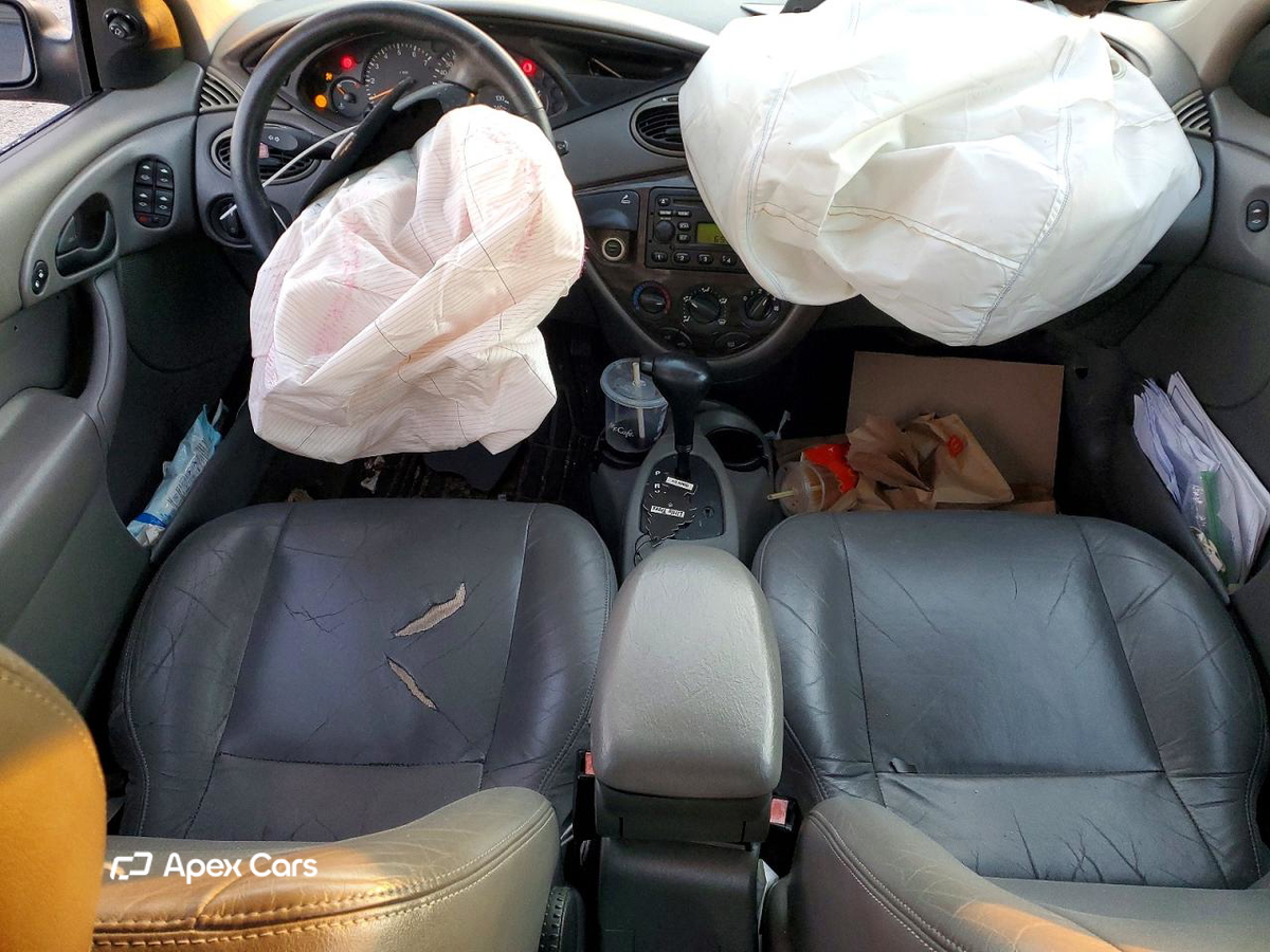 Ford Focus 2000
