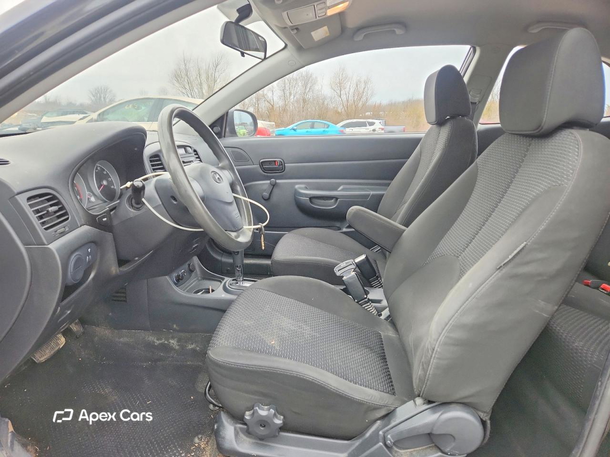 Hyundai Accent 2011
