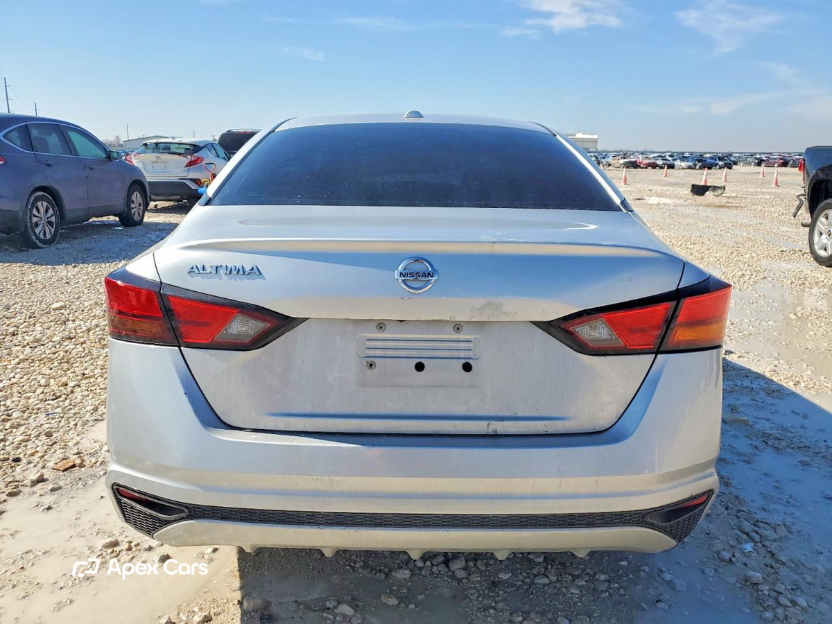 Altima 2020