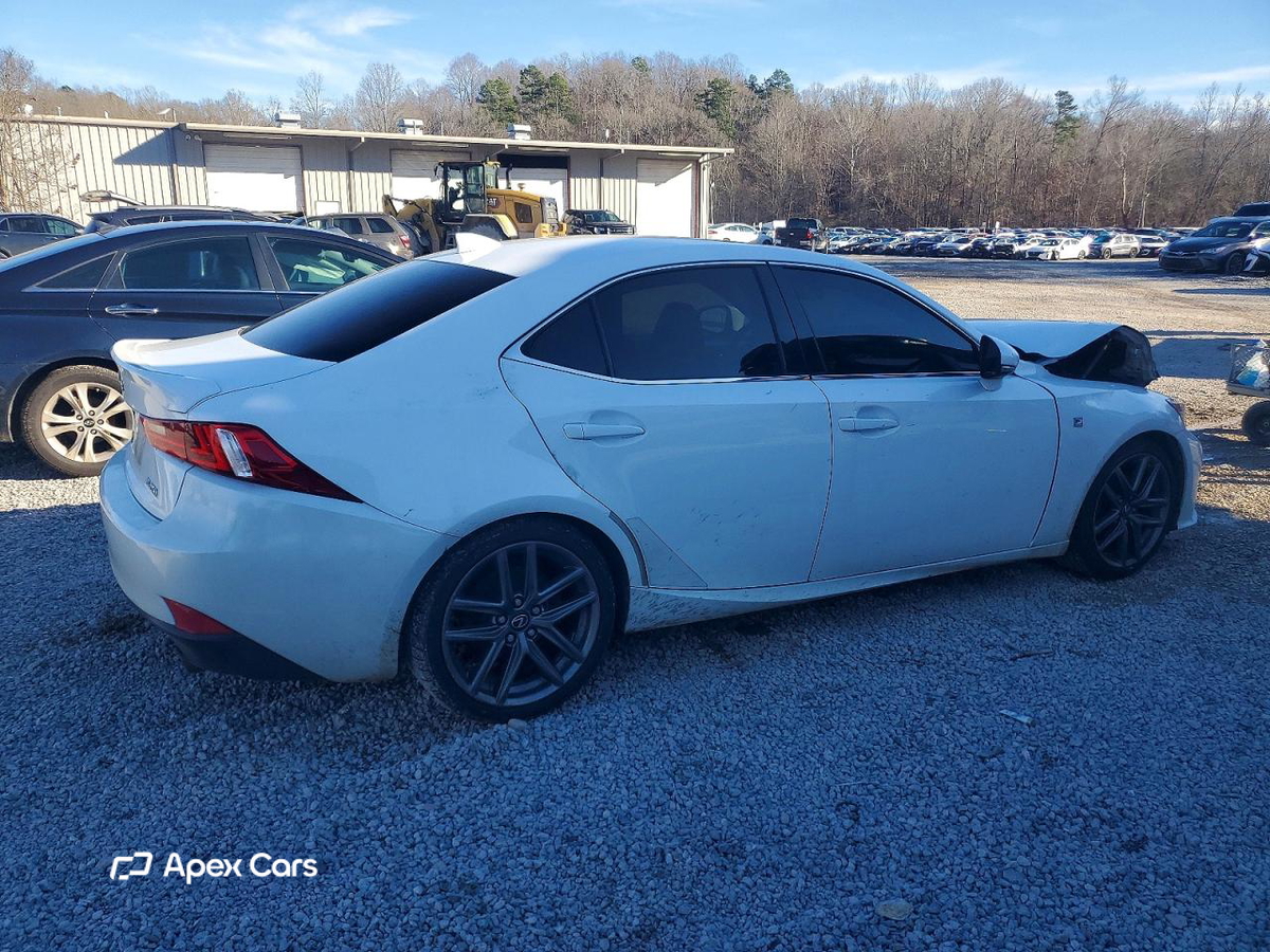 Lexus IS 2015