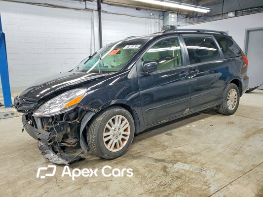 Toyota Sienna 2010 - Image 1 of 15