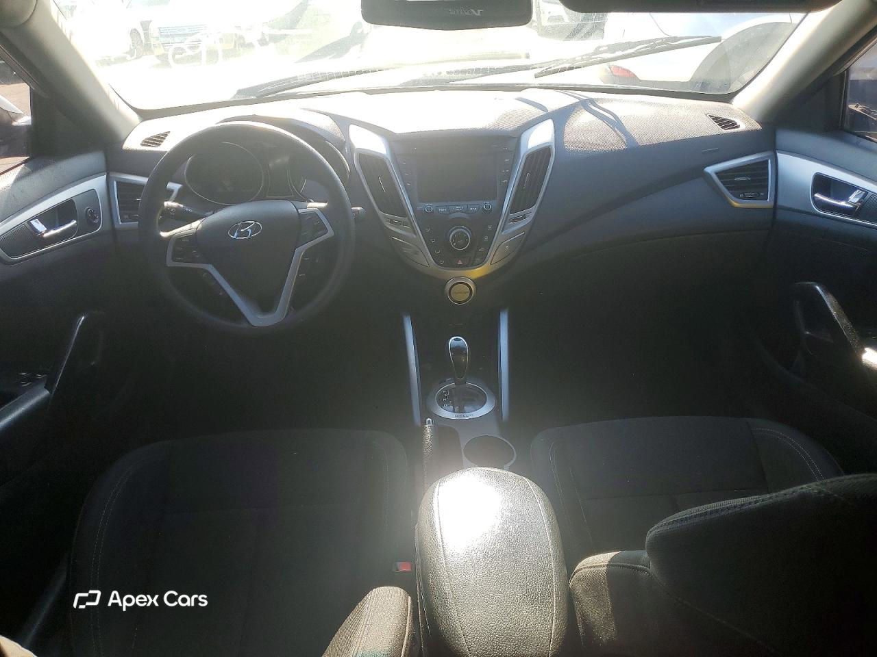 Hyundai Veloster 2013