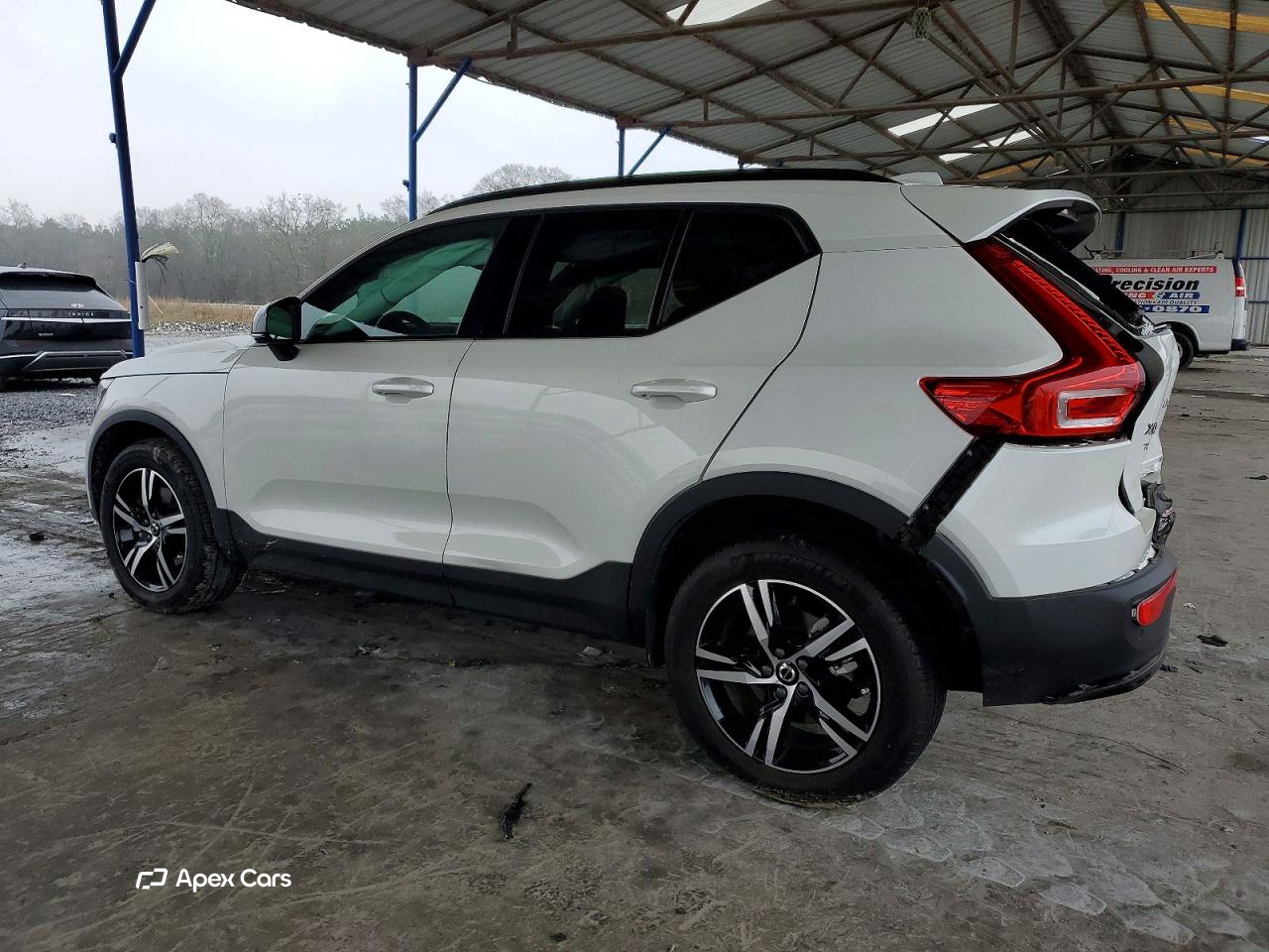 Volvo XC40 2024
