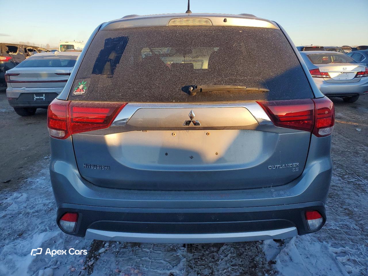 Mitsubishi Outlander 2016