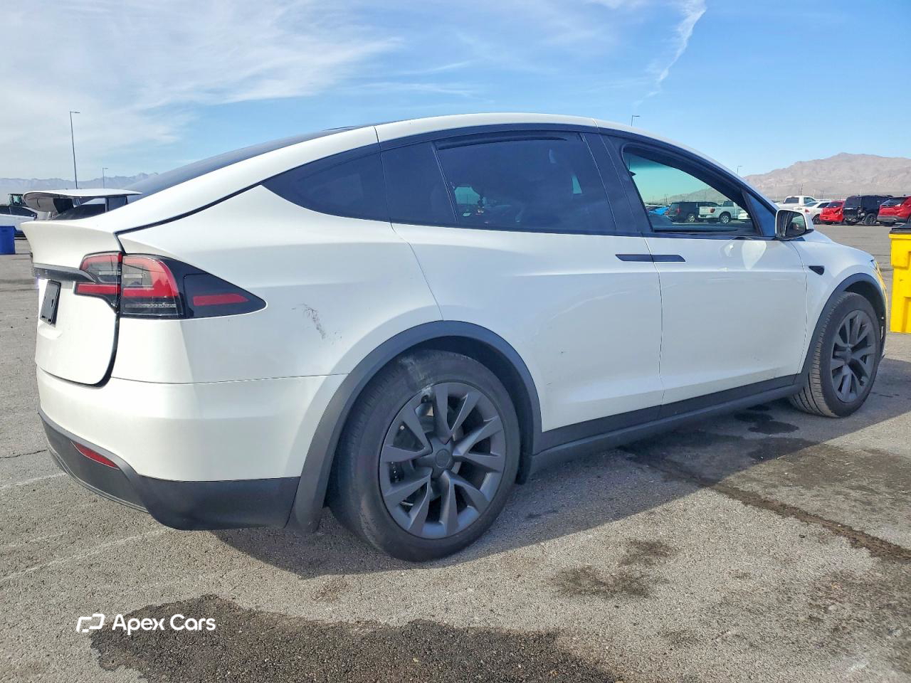 Tesla Model X 2025