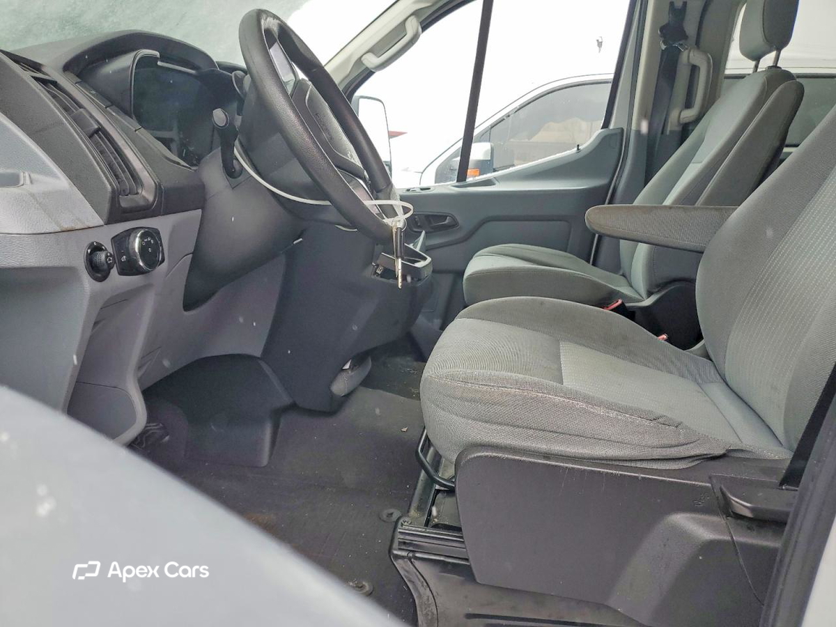 Ford Transit 2015