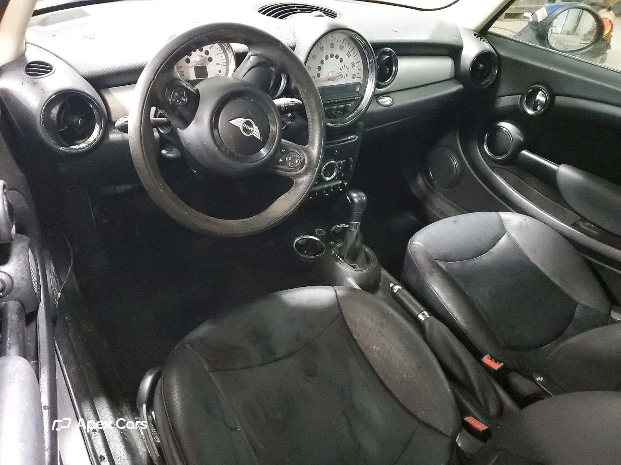 MINI Cooper 2012
