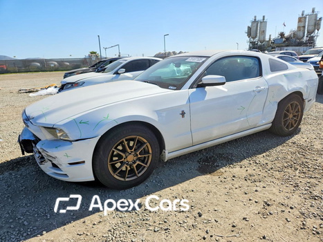 Ford Mustang 2014 - Image 1 of 13