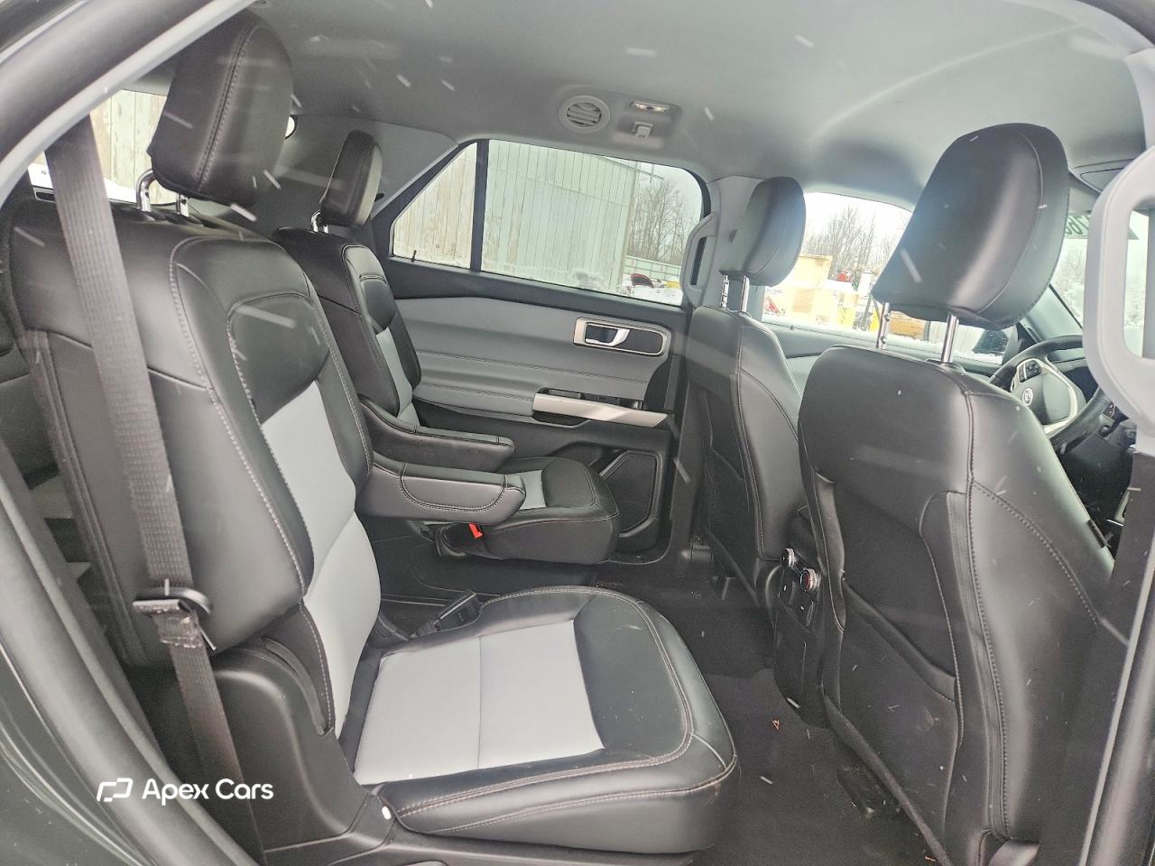Ford Explorer 2023