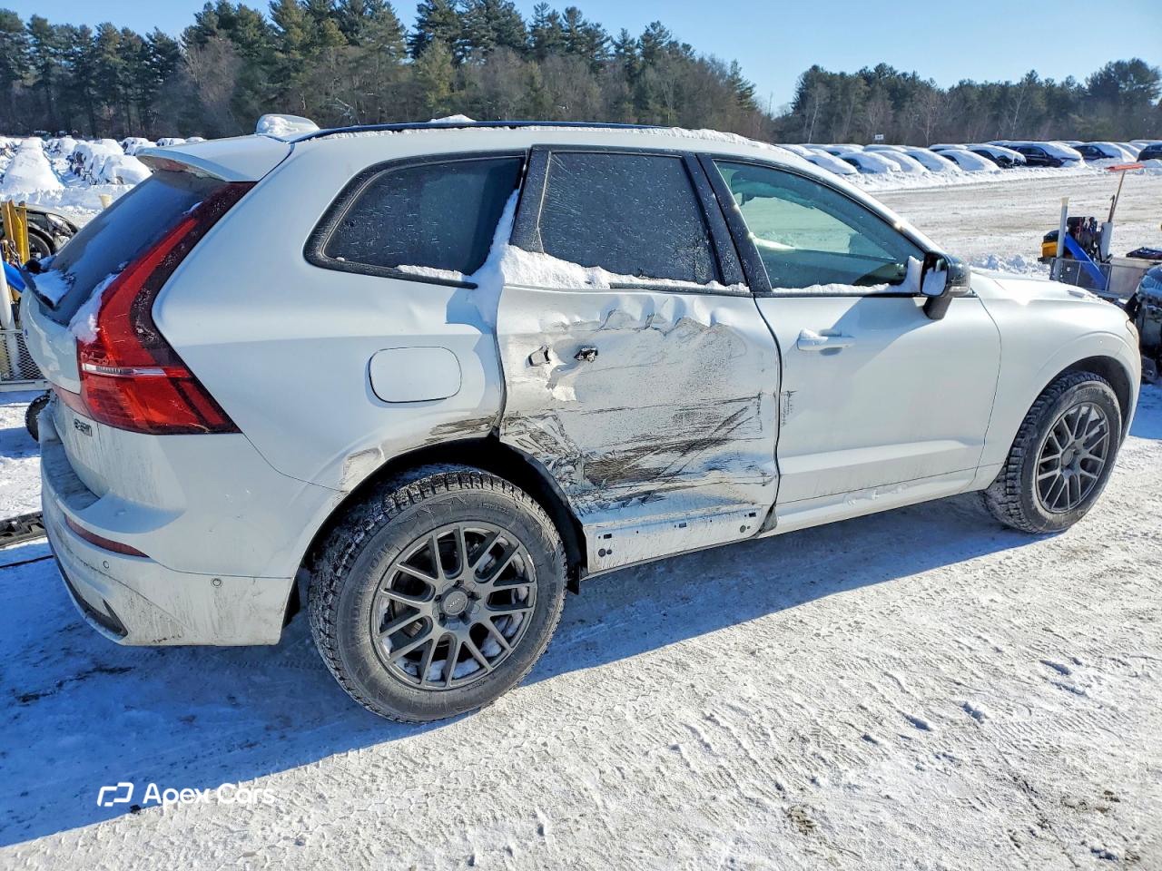 Volvo XC60 2025
