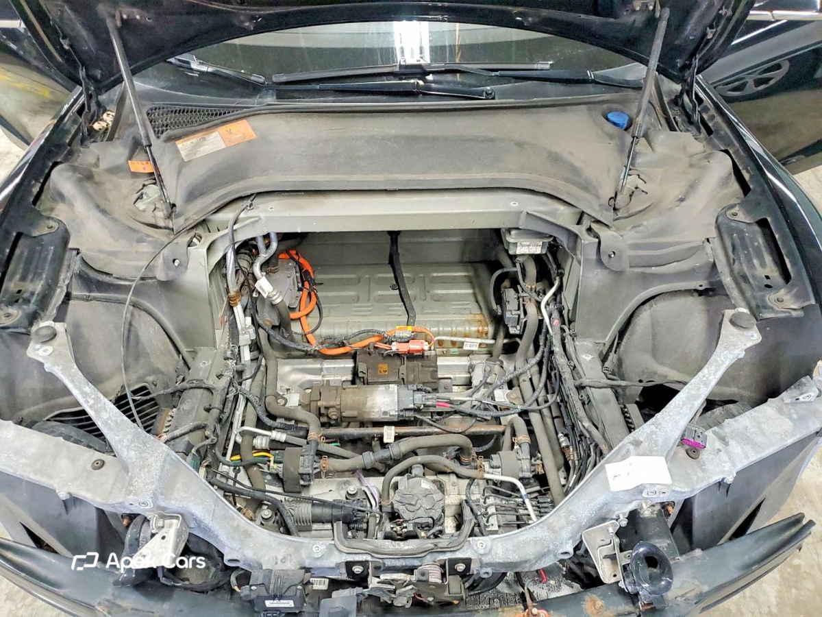 Tesla Model S 2013