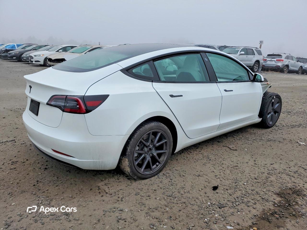 Tesla Model 3 2023