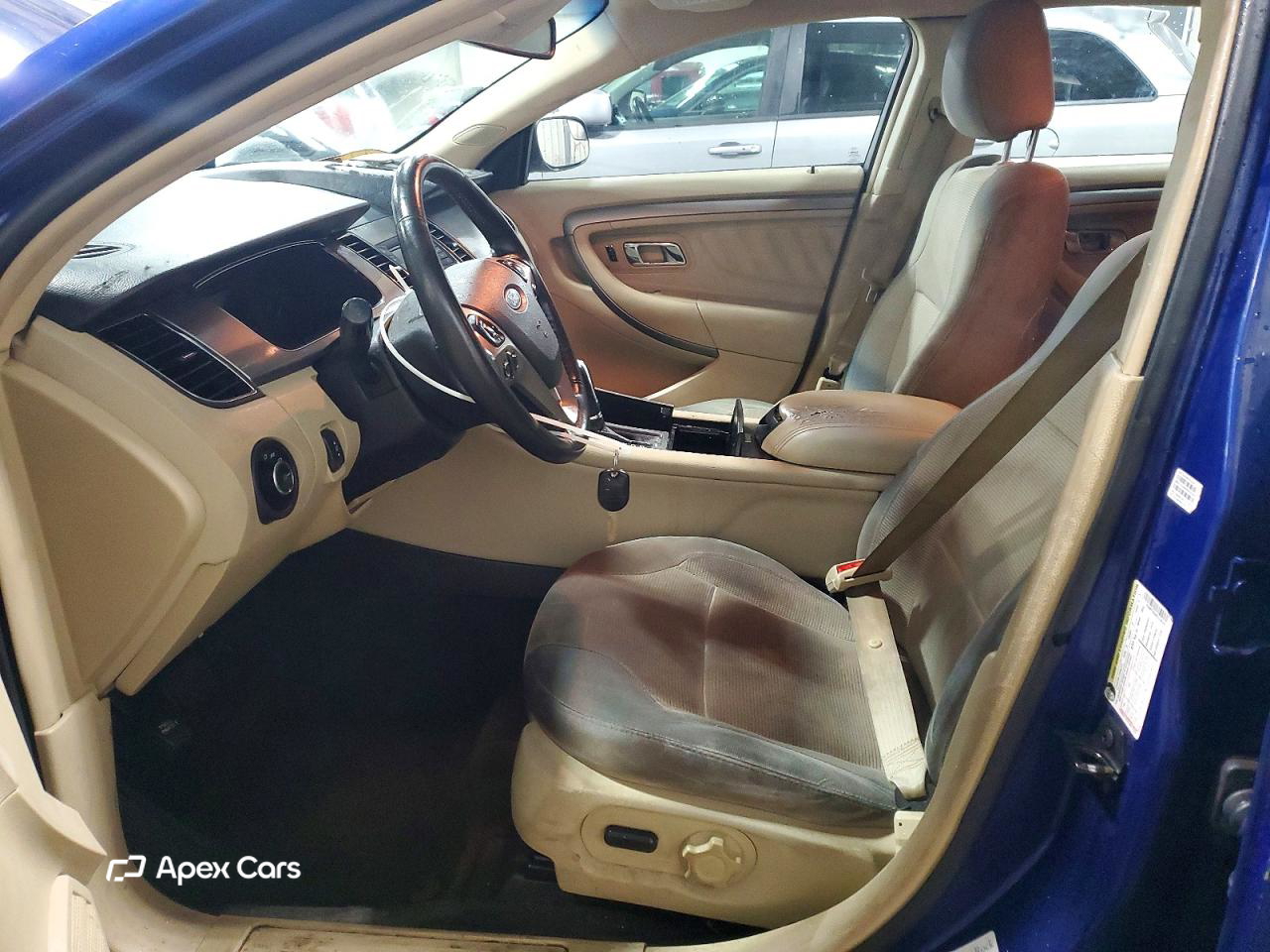 Ford Taurus 2015