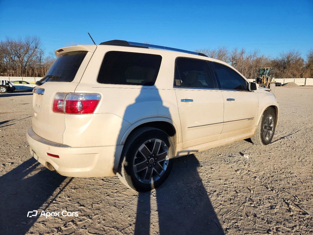 GMC Acadia 2012