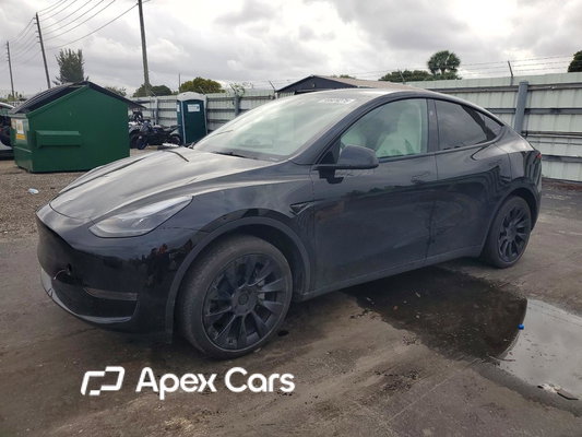 Tesla Model Y 2024 - Zdjęcie 1 z 13