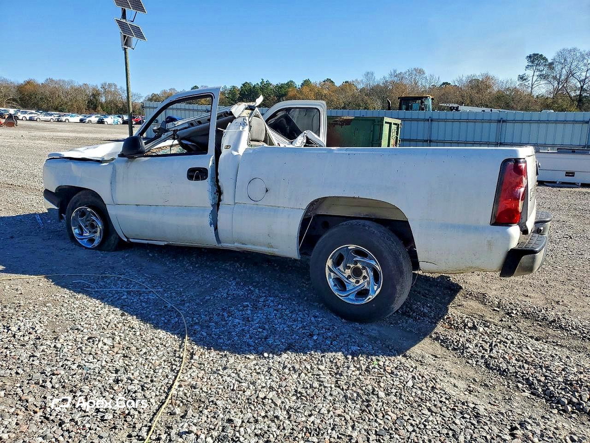 Chevrolet Silverado 2003