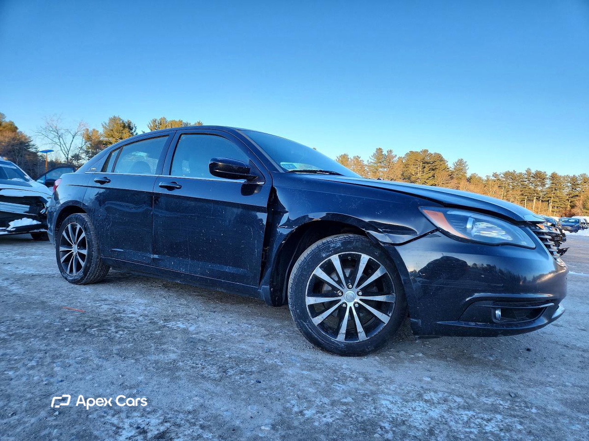 Chrysler 200 2013