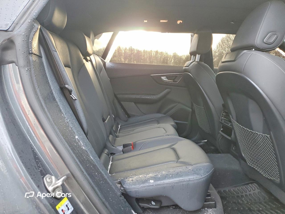 Audi Q8 2021