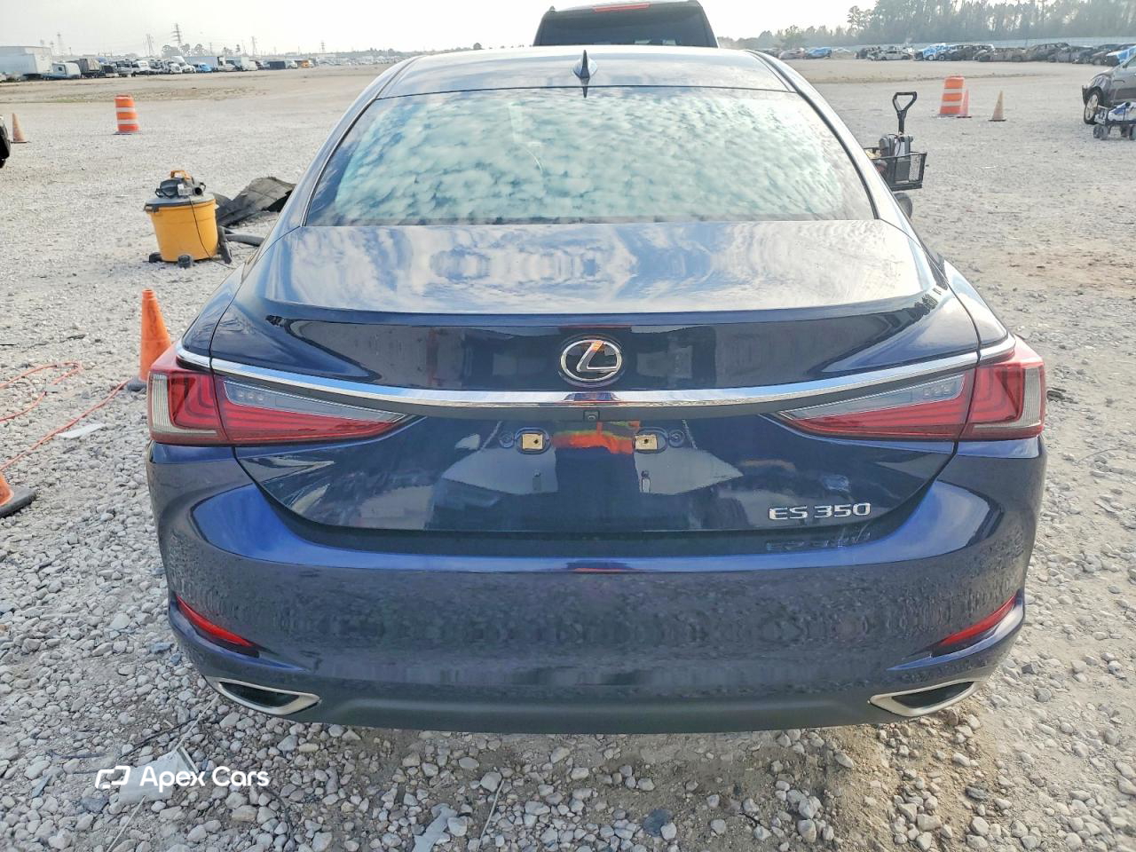 Lexus ES 2019