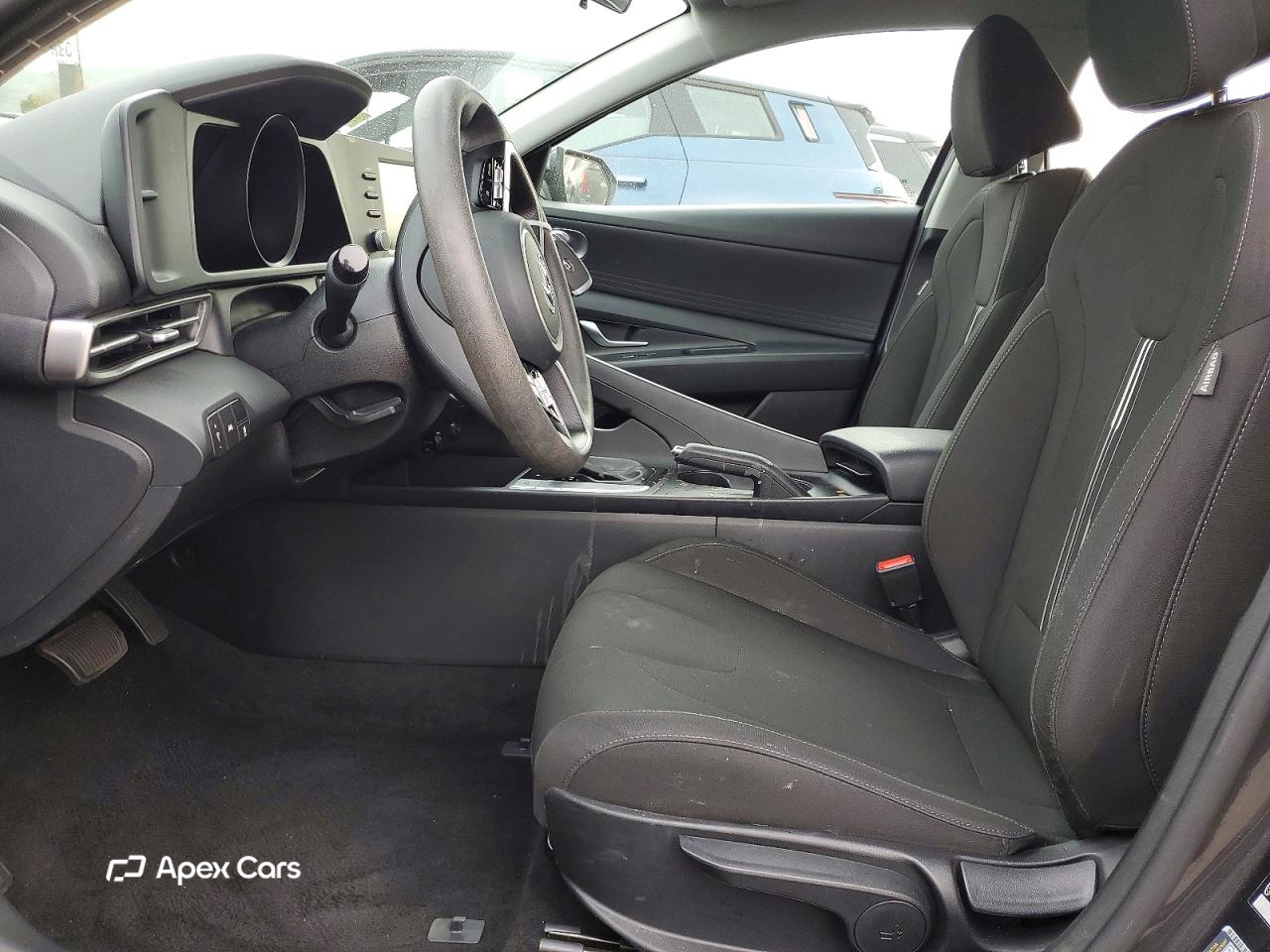 Hyundai Elantra 2023