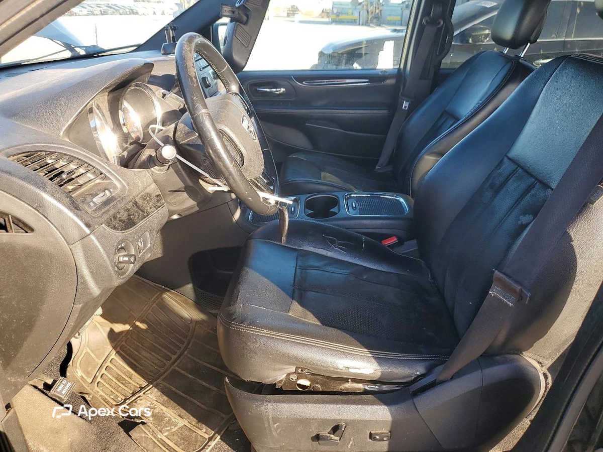 Dodge Caravan 2015